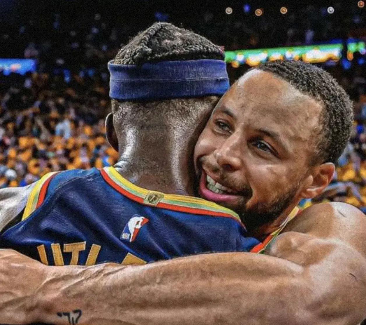 PG电子-勇士再负爵士，库里霍华德组合表现难挽败局(马库斯,霍华德)